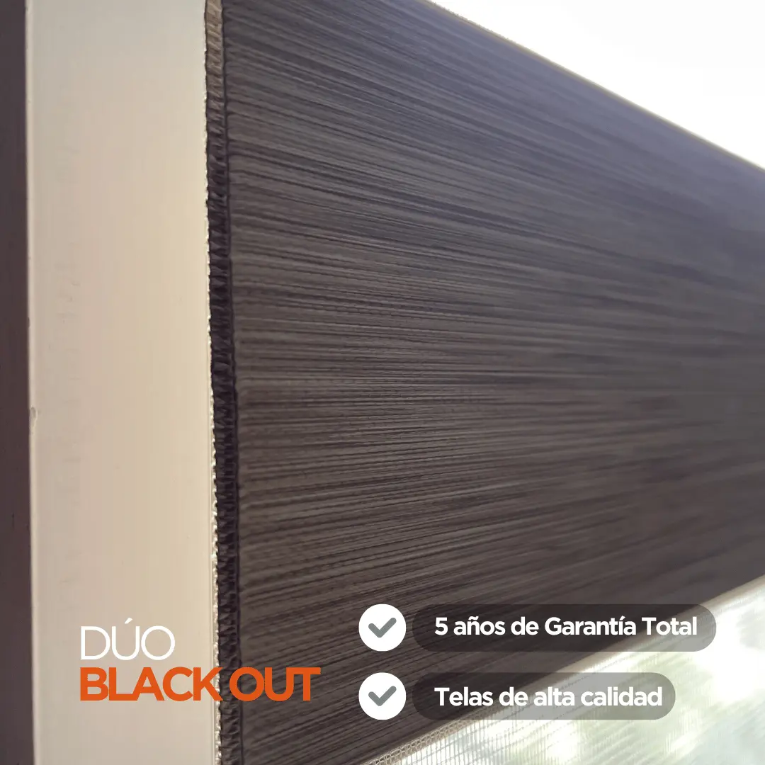 Cortina Roller duoblack out Instalada